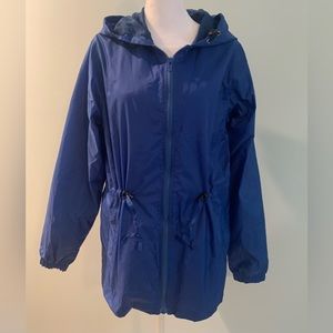 Mesh wicking windbreaker jacket w/hood NWOT